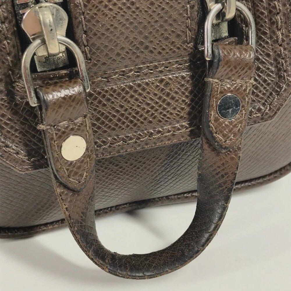 LOUIS VUITTON M32498 Taiga Trousse Ivan Bag Pouch with handle Clutch Bag - Picture 10 of 16